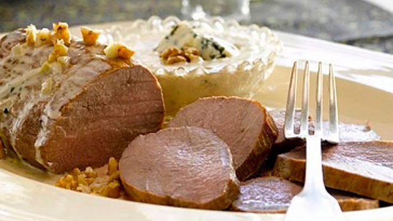 Peceto con Fondue de Roquefort