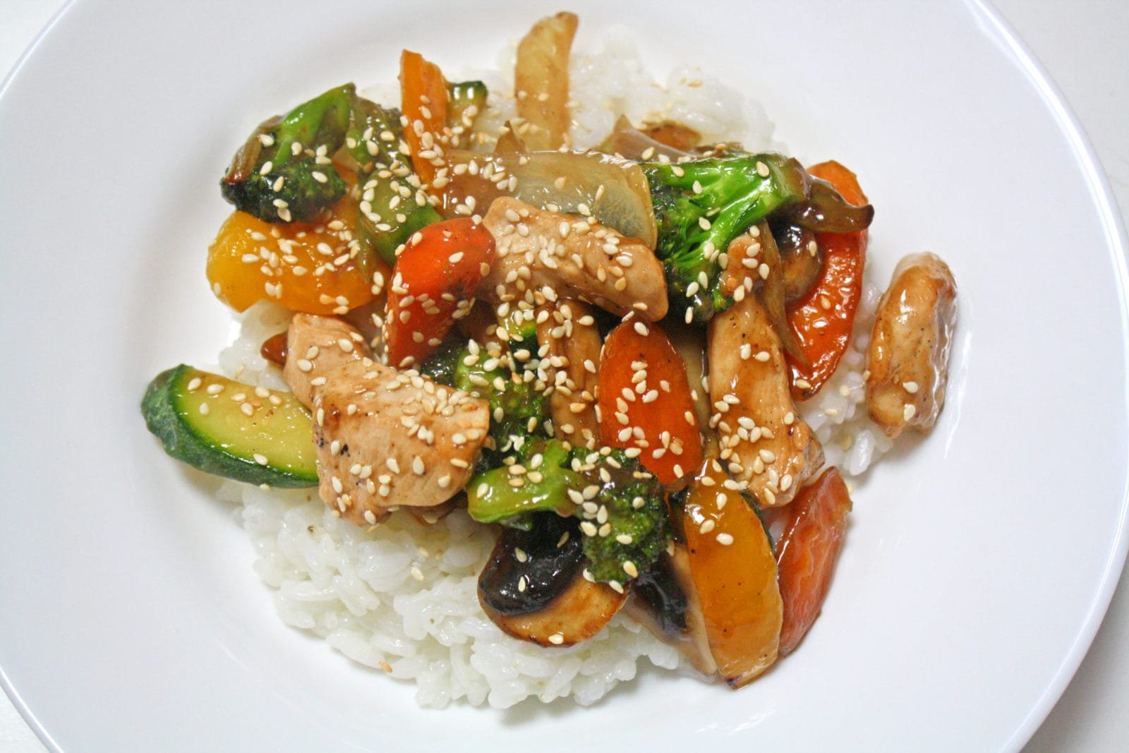 Chop suey (salteado de pollo a la oriental)